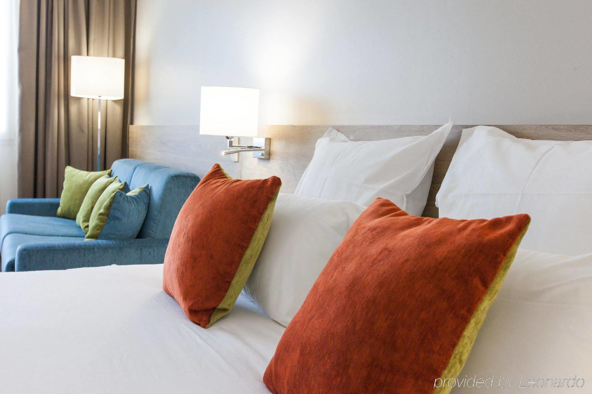 Quality Hotel Bordeaux Pessac Gradignan Esterno foto